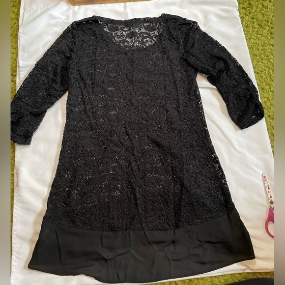 Maurice’s size medium black lace blouse - Picture 4 of 8
